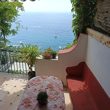 Positano'S Flats Apartment Luaran gambar