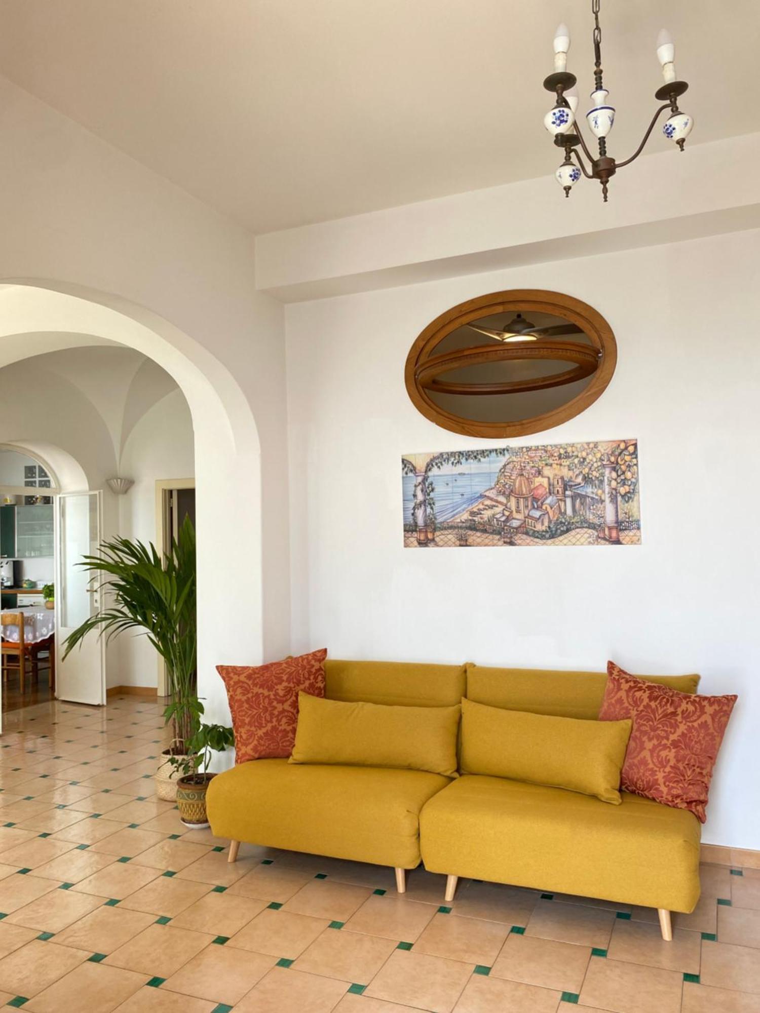 Positano'S Flats Apartment Luaran gambar