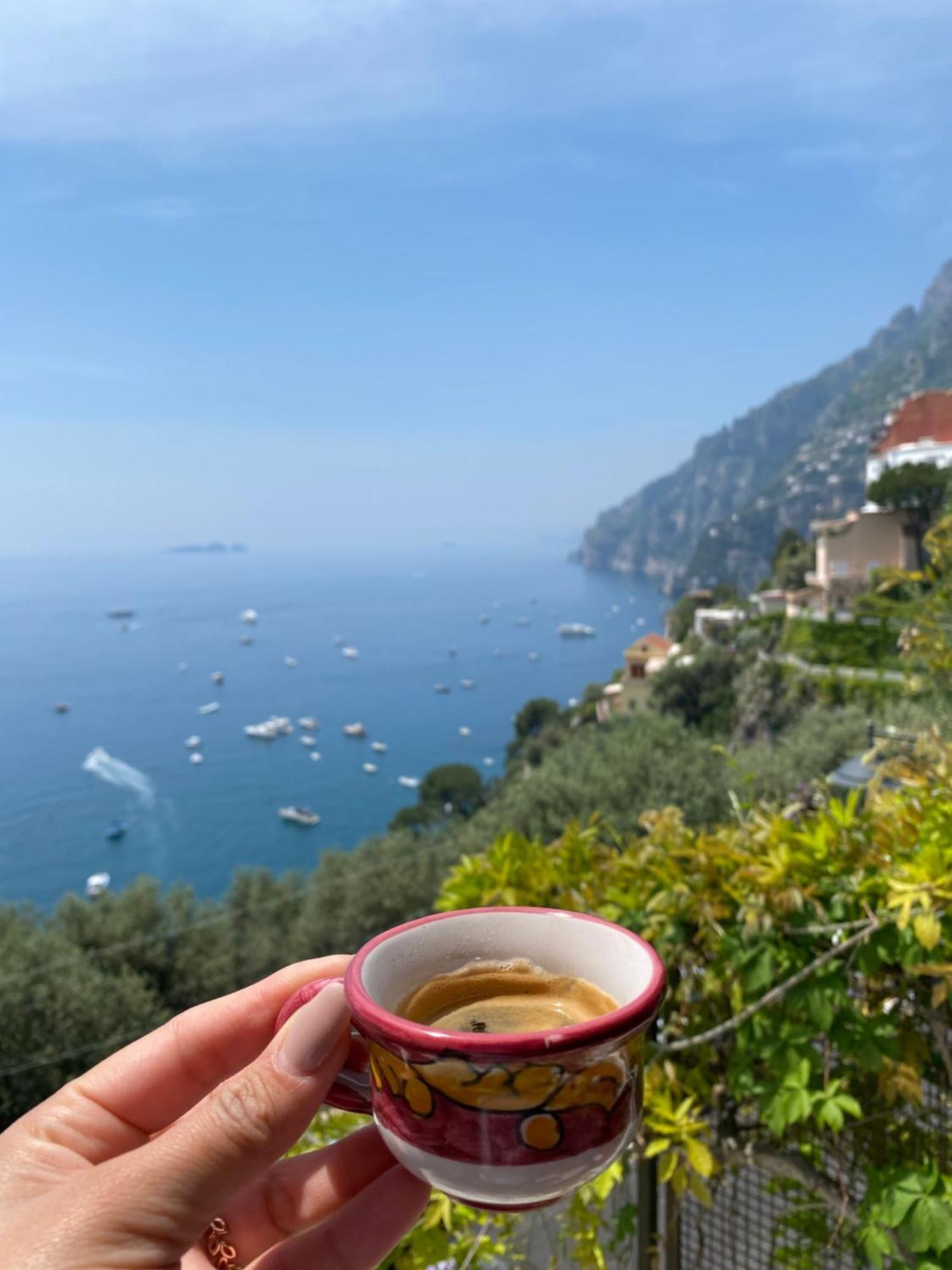 Positano'S Flats Apartment Luaran gambar